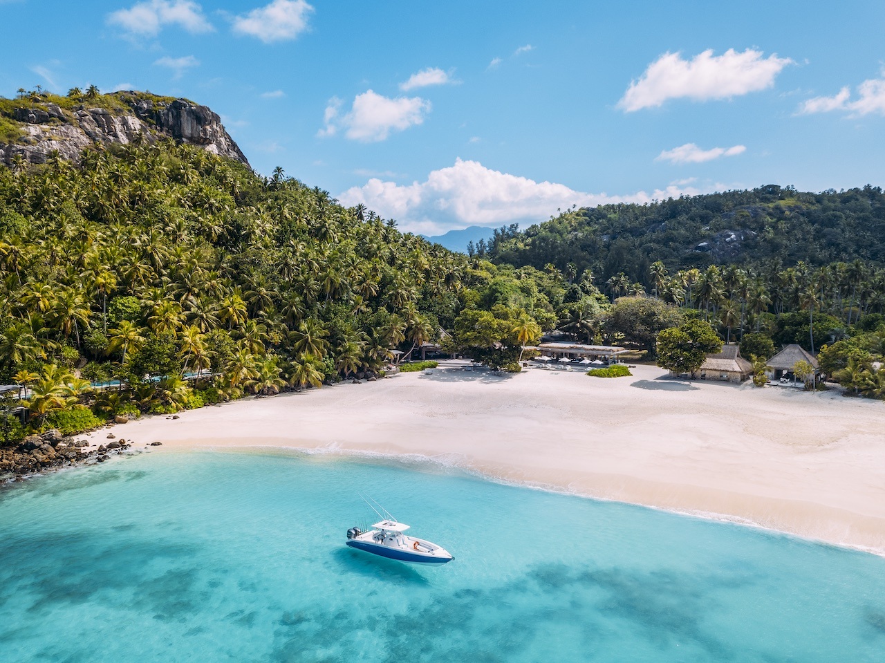 Sand, Sun and Skyscrapers: Dubai & Seychelles