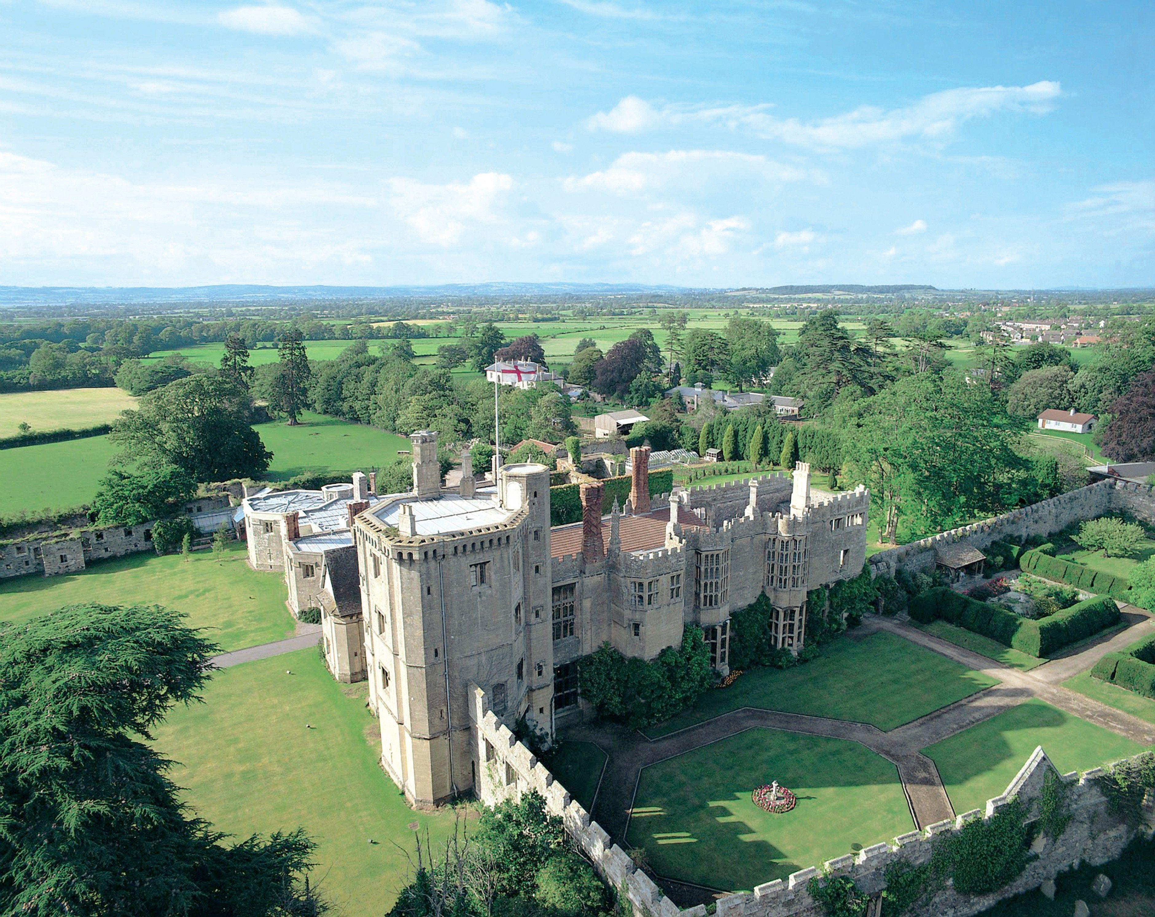 Luxury UK Castle Hotels | Quintessentially